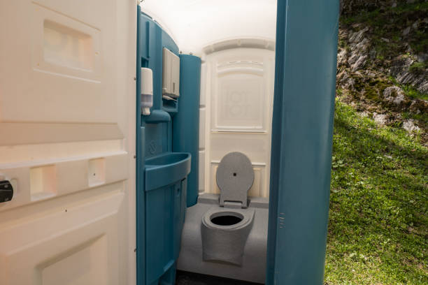 Types of Portable Toilets We Offer in South Charleston, OH